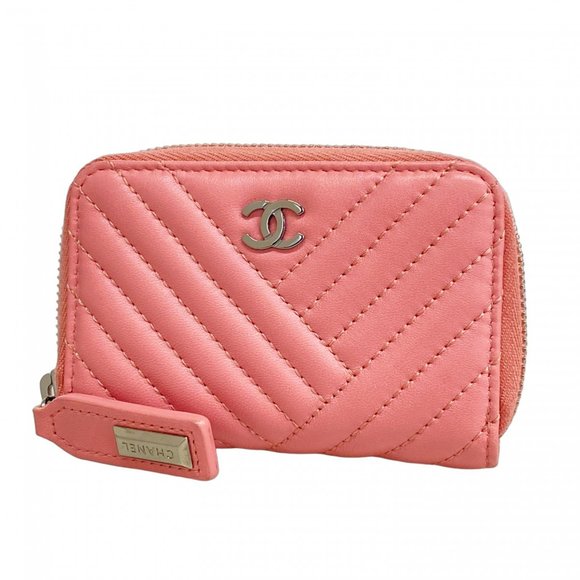 CHANEL Pink Lambskin Leather Wallet - Picture 1 of 9